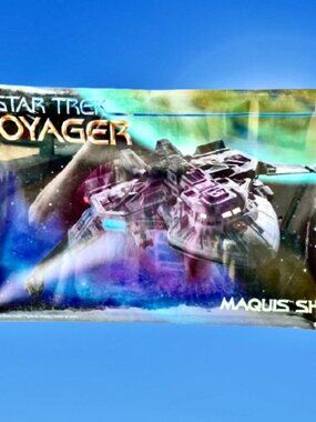 Star Trek Voyager Maquis Ship Vintage 1995 Monogram 3605 New sealed box dented
